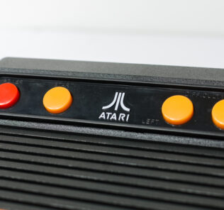 La storia dell’Atari: dalla fondazione al tracollo Atari 2600